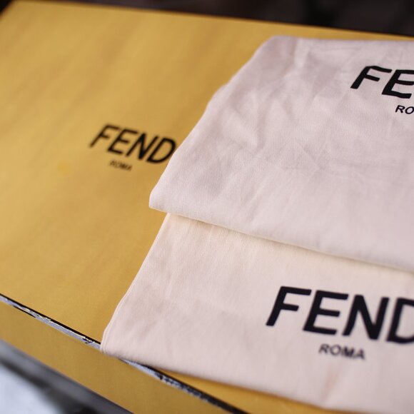 FENDI Rockoko 100mm Thigh-High Boots Red - Picture 7 of 16